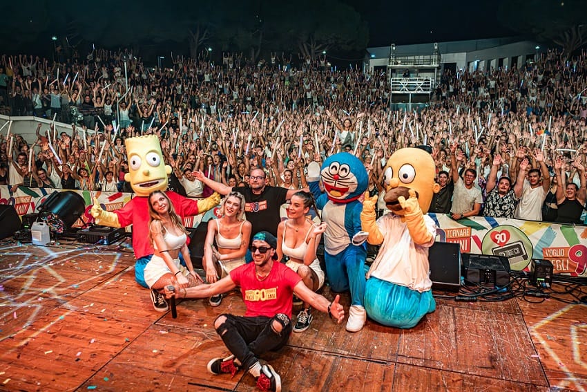 VOGLIO TORNARE NEGLI ANNI '90 sabato 23 agosto live all'Arena Alpe Adria a Lignano Sabbiadoro