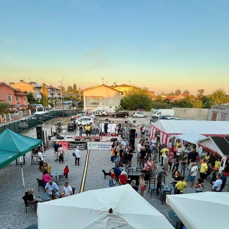 ARCI CRAL - Venerdì 31 ottobre castagnata e presentazione del podcast “Woody Guthrie – L’amôr dai ultins. La storie di Woody Guthrie”