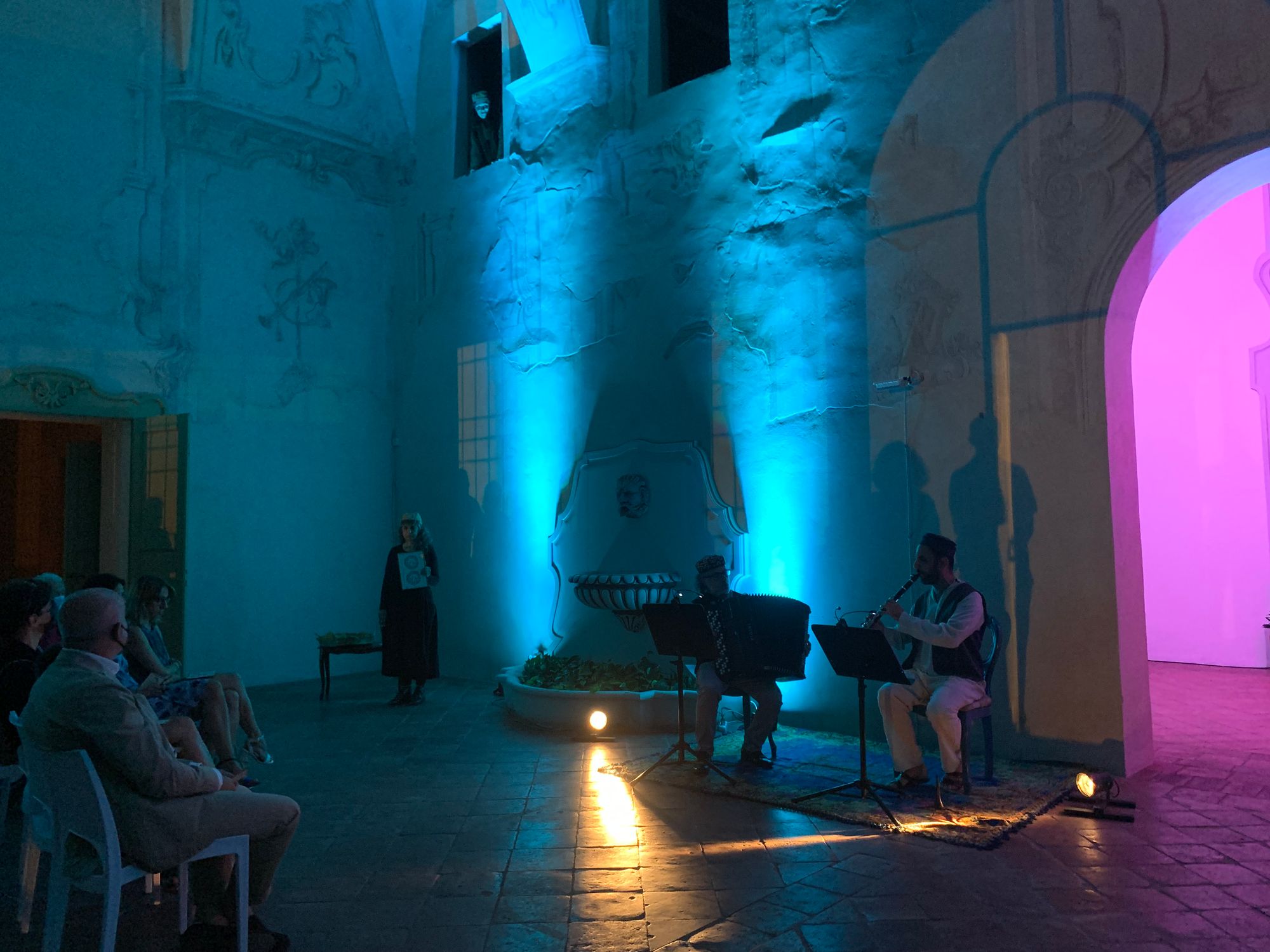 Il Teatro dell'Orsa a Gonzaga con lo spettacolo itinerante "Il castello dei destini incrociati"