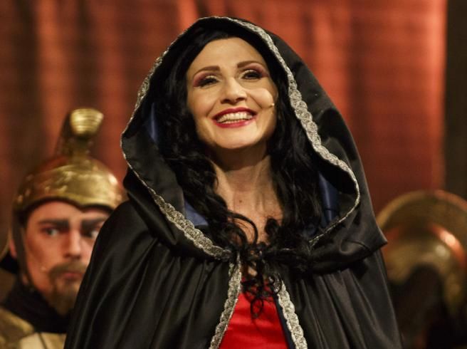 Lorella Cuccarini, per la prima volta in un ruolo da “cattiva” nel musical “Rapunzel” dall'8 al 10 dicembre al Teatro ROSSETTI Trieste