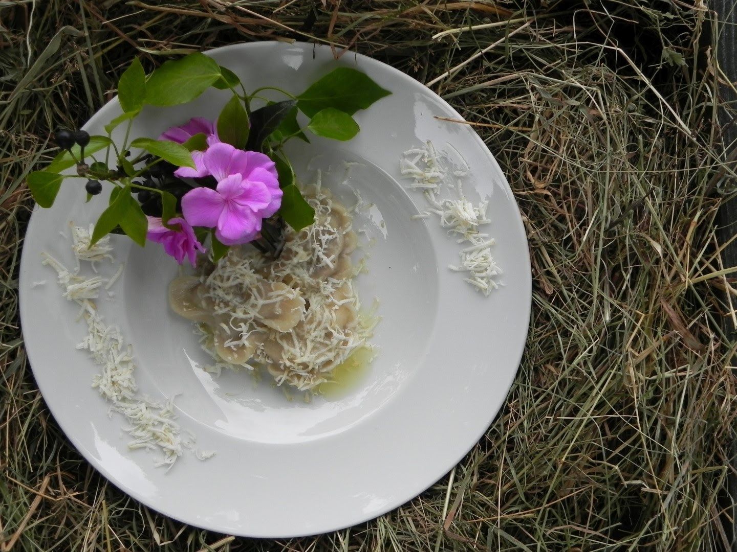 Domenica 2 giugno - A Sutrio la Festa dei Cjarsòns, il piatto più tipico della Carnia