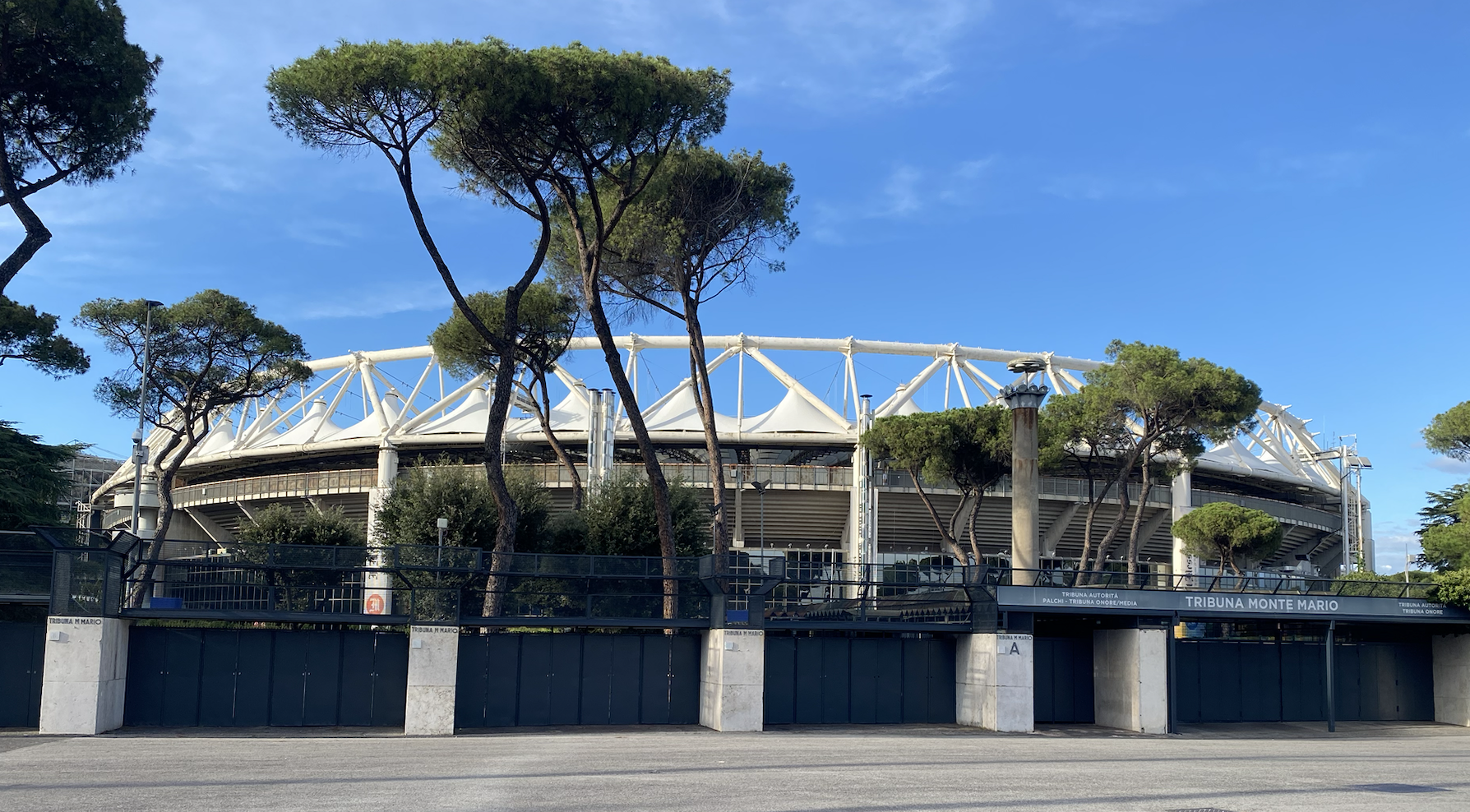 Stecca l'Udinese: è 3 a 0 per la Roma all'Olimpico