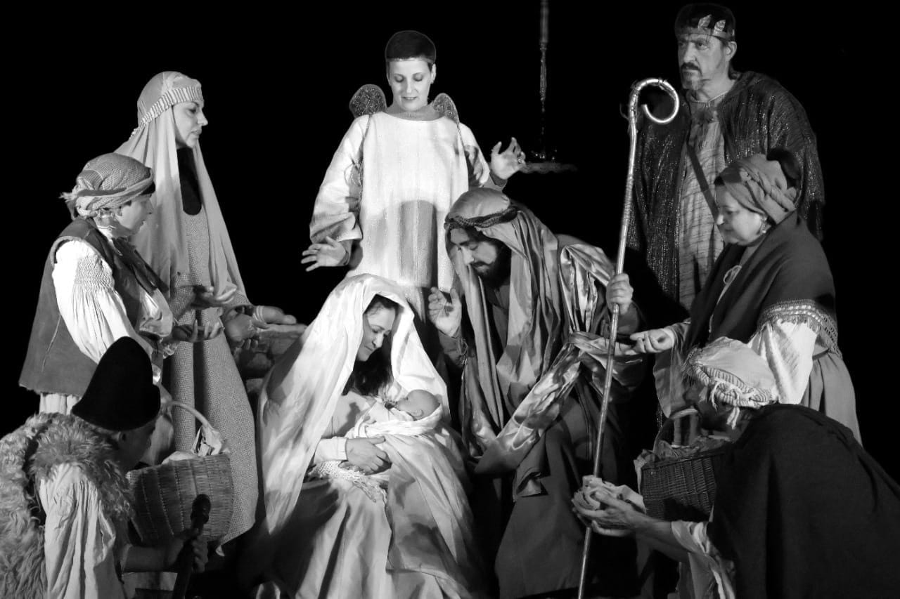 “STELLA MARIS” La Compagnia Teatro degli Eventi porta in scena il presepe partenopeo con una rappresentazione speciale in lingua napoletana   Basilica della Santissima Annunziata Maggiore di Napoli SABATO 21 DICEMBRE 2024