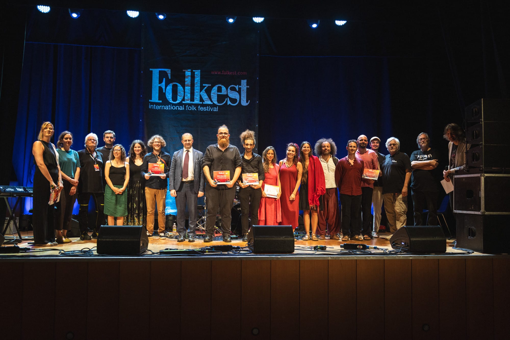 Finali Premio Alberto Cesa Miglior gruppo i Zerofolk Duo dall’Abruzzo, premio alla miglior interpretazione di Federico Tavan i Pasticcio Meticcio dalla Liguria