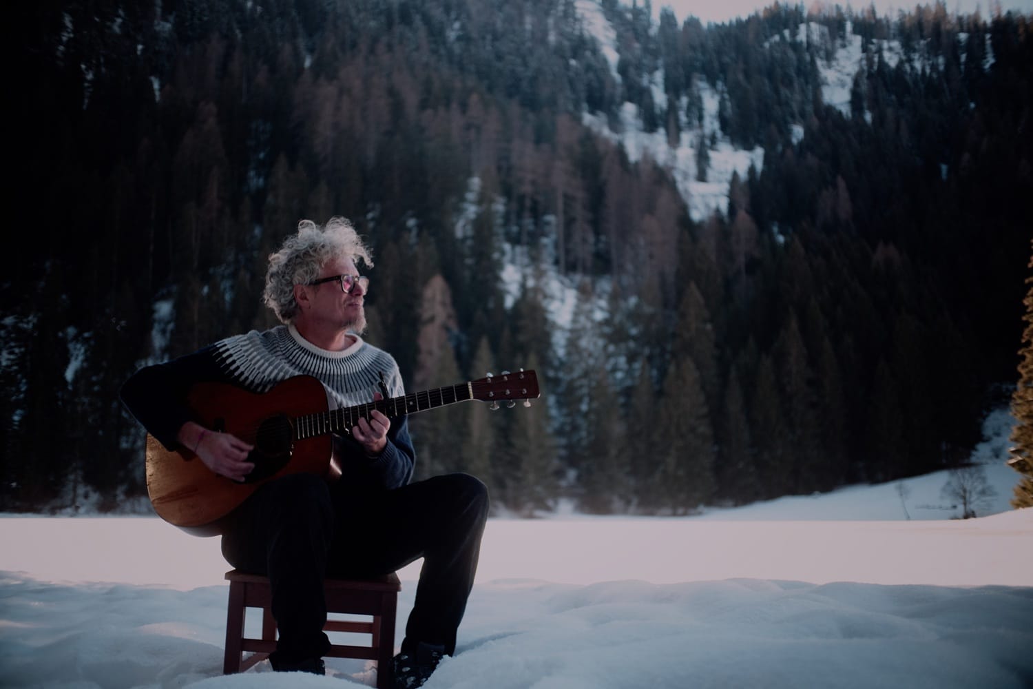 NICCOLÒ FABI - Nuovo album e nuovo tour che farà tappa al Teatro Nuovo Giovanni da Udine