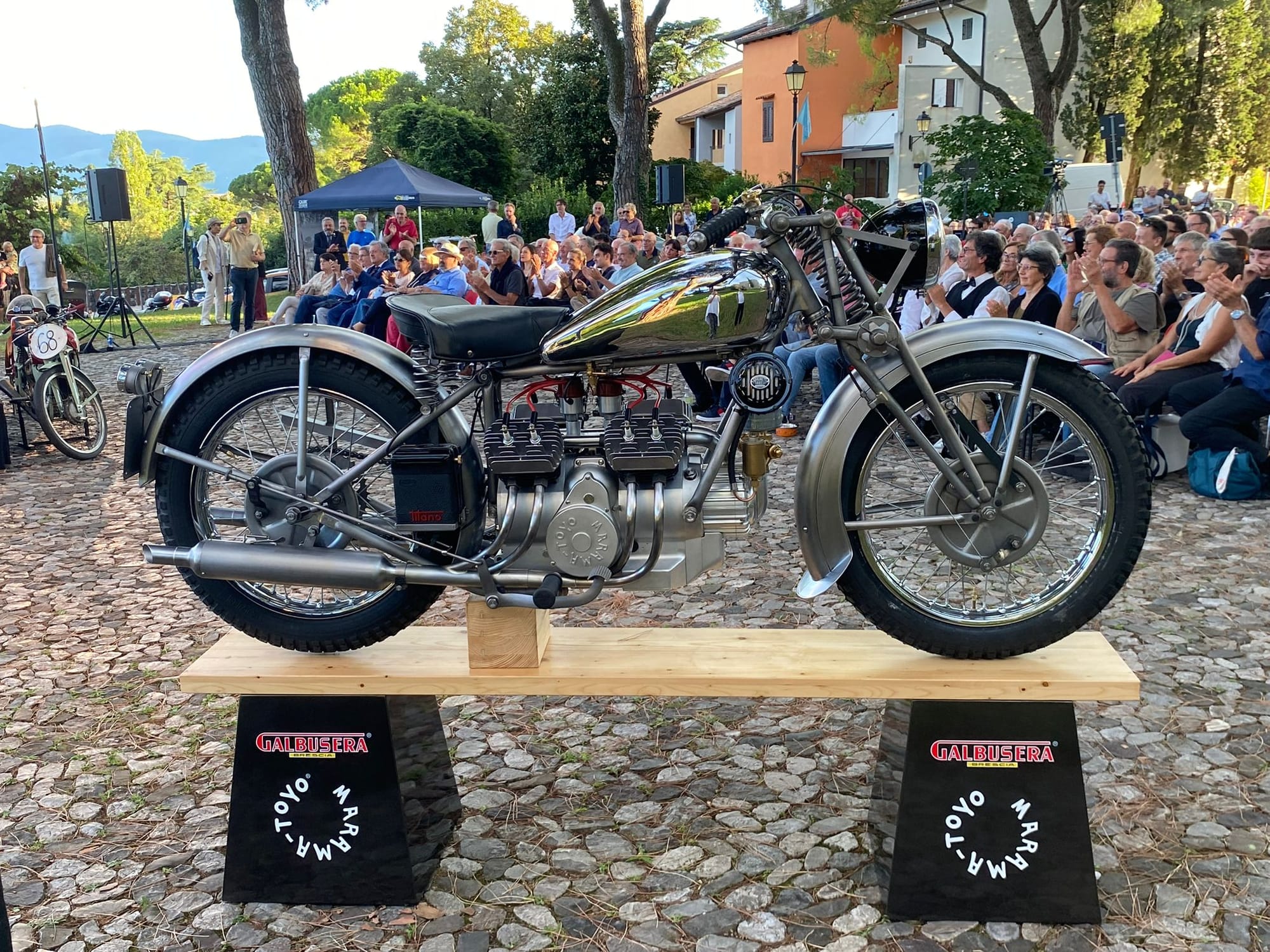 Italian Bike Week 2025: tra le star anche laGalbusera V8, la moto dimenticata