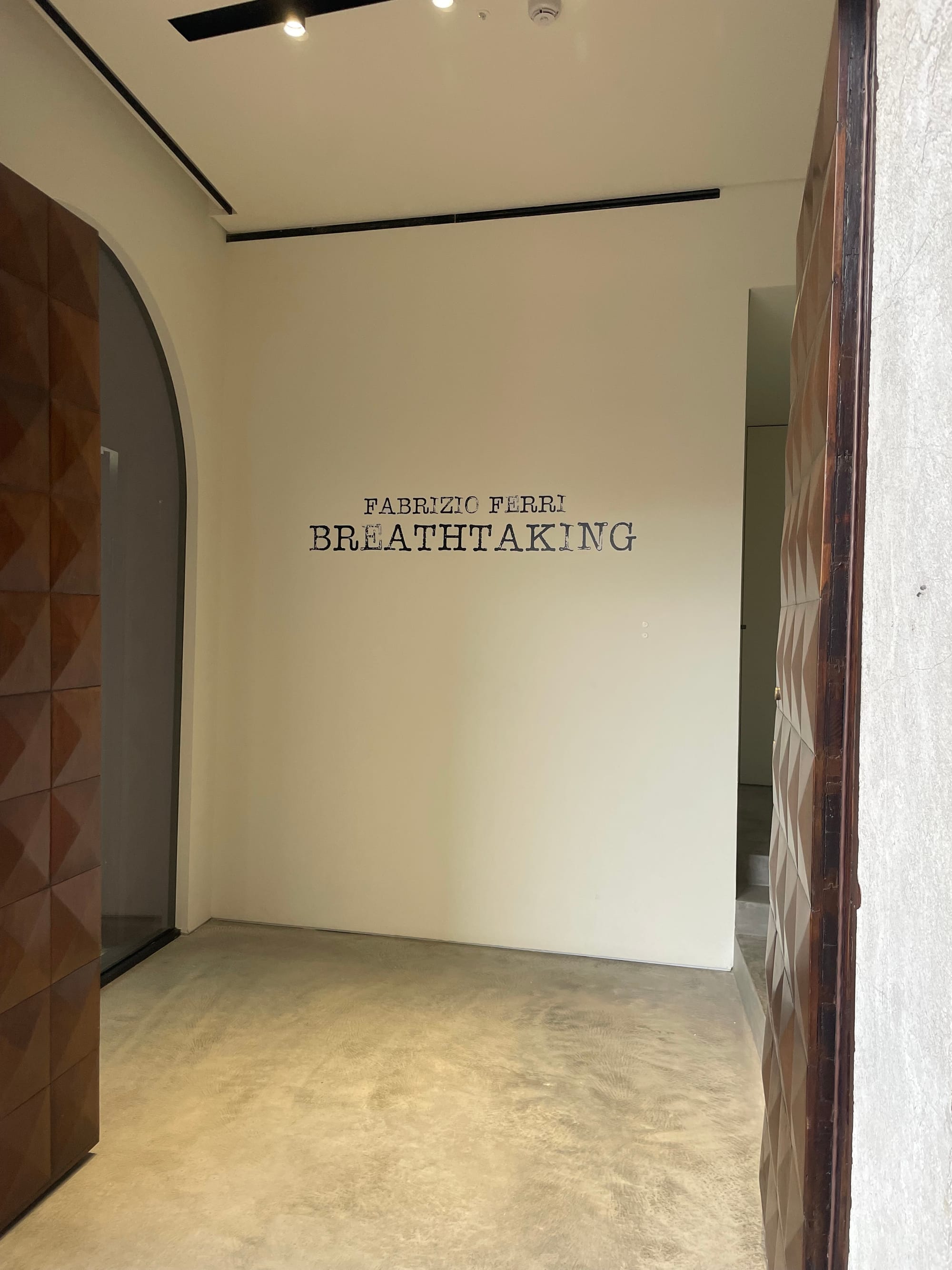 BREATHTAKING: LA MOSTRA INAUGURALE DI CASA SANLORENZO