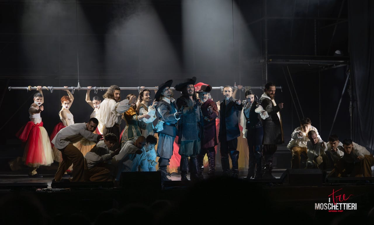 Dal 30 gennaio - al Politeama Rossetti - I TRE MOSCHETTIERI  OPERA POP con Giò Di Tonno, Vittorio Matteucci e Graziano Galatone.