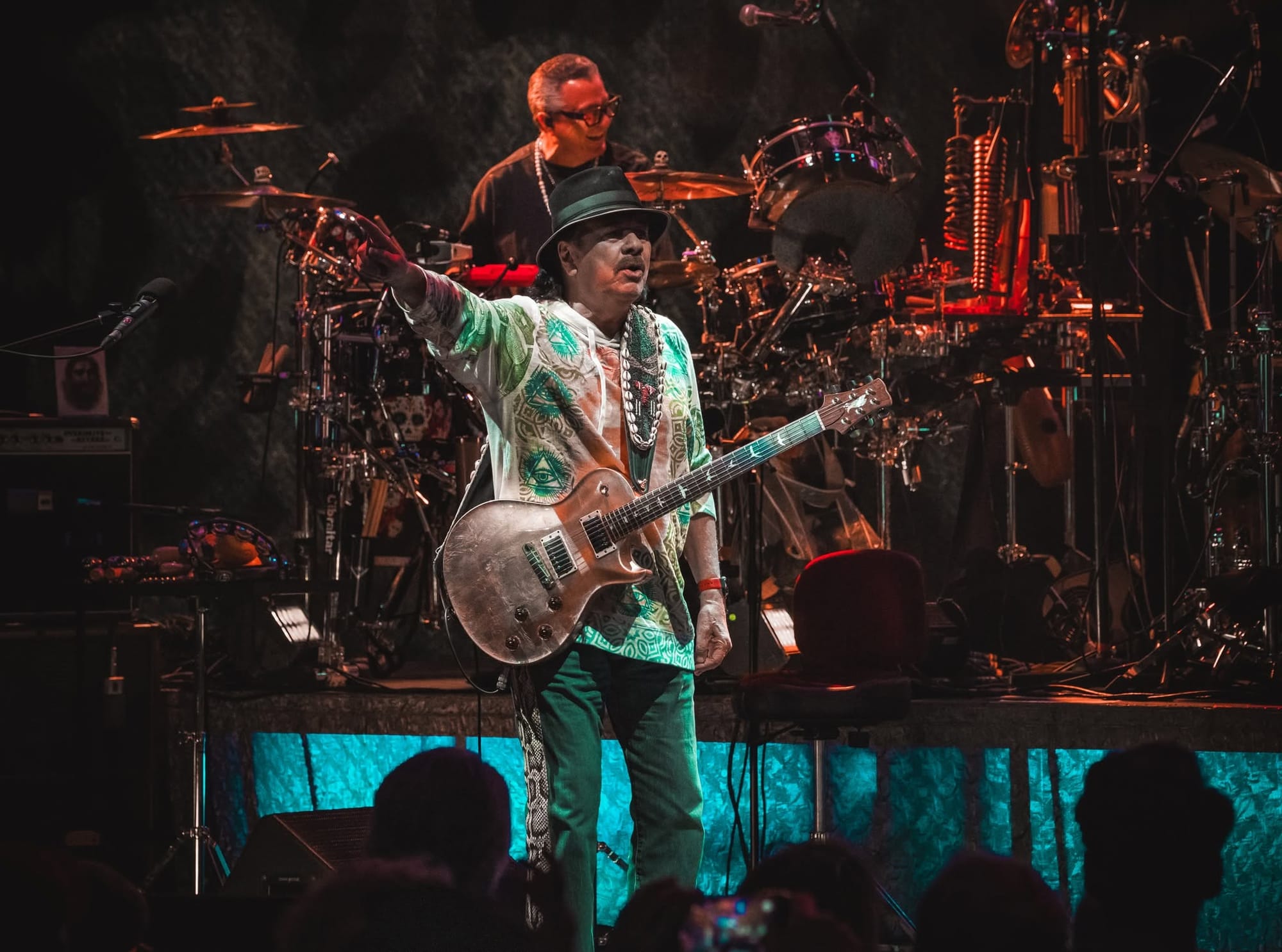 SANTANA annuncia il tour mondiale 2027 con due sole date in Italia: sabato 17 luglio a Pordenone al Parco San Valentino per "Pordenone Capitale Italiana della Cultura 2027"