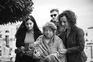 Se vivrò dovrò pure tornare Teatri Stabil Furlan dal 29 ott.al 3 nov.  coproduzione con Somsi