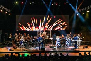 ABBA SYMPHONIC Real Tribute Show, dopo il successo delle prime date anteprima a Zagabria, Lubiana e Trieste, debutta in Italia con tre impedibili appuntamenti