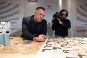 DENTONS UNA MOSTRA DI MAURIZIO GALIMBERTI PER I 10 ANNI DALLA FONDAZIONEA
‌