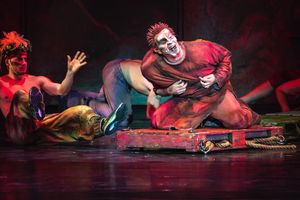 Ritorna al Politeama Rossetti dal 14 al 20 dicembre “Notre Dame de Paris” che per l’intero 2022 festeggia in tour i 20 anni di storia in Italia. In scena il cast originale capitanato da Giò Di Tonno e Lola Ponce