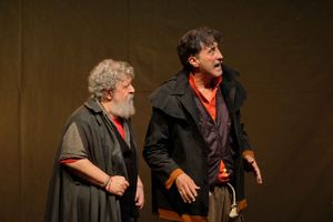 NUOVO TEATRO COMUNALE DI GRADISCA D'ISONZO ‘Aspettando Godot’ di Beckett con Lello Arena In scena martedì 17 gen