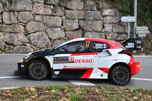 Kalle Rovanpera prova ad insidiare Sebastien Ogier nella penultima tappa del Rallye Monte-Carlo ma il francese vola verso la conquista della sua nona vittoria nel Principato