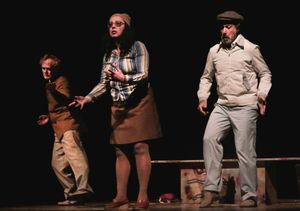 Esilarante e stralunato, torna in provincia di Parma lo spettacolo cult La gita  venerdì 28 aprile alle ore 21 sarà in scena al Teatro A. Tanzi di Felegara, in provincia di Parma