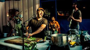 Domenica 11 giugno, il poliedrico Donpasta sul Lago di Cavazzo - Si inaugura Eco&Notes