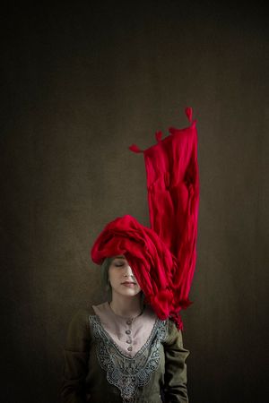 Lunedì 3 luglio a Udine Cinzia Spanò racconta il coraggio delle donne nel reading-concert “Leggere Lolita a Teheran”, dal bestseller di Azar Nafisi