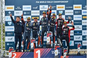 Prima gioia per Neuville-Wydaeghe e Hyundai al Rally Italia Sardegna 2023