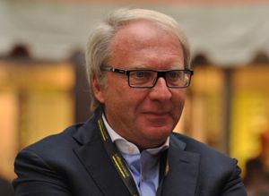 Incontri con l’autore e con il vino 2023: giovedì 10 agosto al PalaPineta nel Parco del Mare Gian Paolo Polesini presenta “Polle. Il figlio unico”