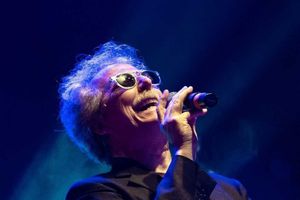 FABIO CONCATO, in Sicilia la raffinatezza poetica di un MUSICO AMBULANTE