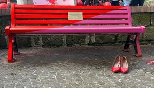 SCARPETTA ROSSA SARA’ CHARITY PARTNER DEL GIRO D’ITALIA WOMEN, DEL GIRO D’ITALIA E DEL GIRO NEXT GEN