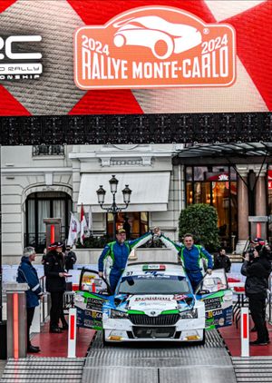 LAURENCICH-MLAKAR FELICI ALL'ARRIVO DEL RALLYE MONTE-CARLO!