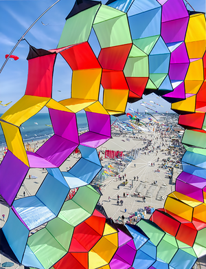 ARTEVENTO SPECIALE 44ESIMA EDIZIONE IL FESTIVAL INTERNAZIONALE DELL’AQUILONE PIU’ LONGEVO DEL MONDO TORNA A CERVIA DAL 20 APRILE AL 1° MAGGIO 2024 CON UN OMAGGIO ALLA REGIONE EMILIA ROMAGNA