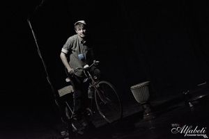 Lunedì 22 e martedì 23 aprile - “MI ABBATTO E SONO FELICE” di e con DANIELE RONCO al Teatro ROSSETTI Trieste