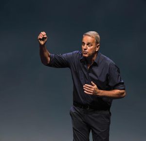 Venerdì 19 aprile e sabato 20 aprile ore 20.30 - Teatro Miela   ENRICO BERTOLINO UNA SERATA DI ORDINARIA IRONIA