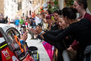 Alghero si prepara per il grande show del Rally Italia Sardegna