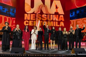 UNA NESSUNA CENTOMILA IN ARENA: Grazie al concerto e al numero solidale sono stati DEVOLUTI A 21 CENTRI ANTIVIOLENZA 900.000 EURO