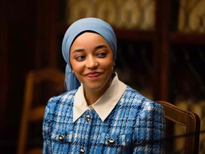 LIGNANO, INCONTRI CON L'AUTORE E CON IL VINO: giovedì 4 LUGLIO protagonista ROKIA con il suo ultimo romantasy “GUILTY. DRUNK IN LOVE”