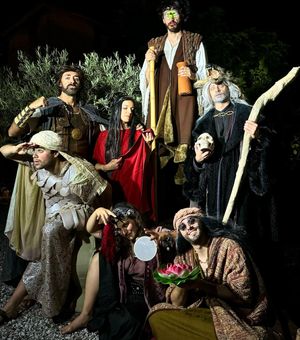 Domenica 14 luglio nella Grotta Gigante di Sgonico (Ts) cinque le repliche previste dalle 14 alle 17 I PERSONAGGI DELL'ODISSEA “SI CALANO” NELLA GROTTA GIGANTE