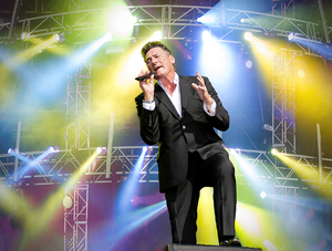 TONY HADLEY e THE FABOLOUS TH BAND 20 agosto - LIGNANO SABBIADORO, Arena