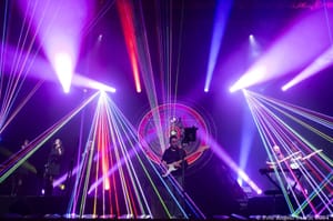 Venerdì 22 novembre alle 20.45 al Teatro comunale per un evento organizzato da SimulArte in collaborazione con il Comune I PINK PLANET PORTANO A CORMONS LA MUSICA DELLA LEGGENDARIA BAND INGLESE