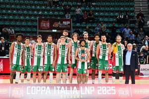 SFUMA IL SOGNO DELLA UEB GESTECO CIVIDALE CHE SFIORA L’IMPRESA MA VIENE BATTUTA DALL’ACQUA S.BERNARDO CANTU’ NELLA FINAL FOUR DI COPPA ITALIA LNP