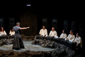 DIECI MODI PER MORIRE FELICI Lunedì 28, martedì 29 e mercoledì 30 aprile ore 20.30 Teatro Miela