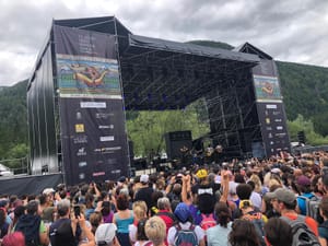 LUCIO CORSI E IL BATTITO DEL ROCK SULLE RIVE DEI LAGHI DI FUSINE