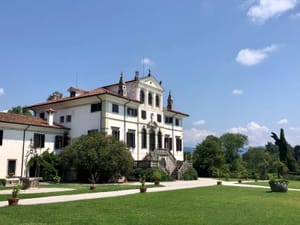 Domenica 31 agosto tour a piedi e visita a Villa Gallici Deciani a Montegnacco di Cassacco