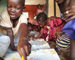 Venerdì 17 ottobre 2025   "Srotolare il confine": Gorizia e Nova Gorica diventano un unico spazio espositivo transfrontaliero