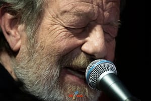 Riprende il tour di Edoardo De Angelis ANNA HA VISTO LA LUNA un concerto contro la violenza di genere