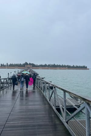 IL PONTE VOTIVO TORNA A COLLEGARE IL CIMITERO DI SAN MICHELE A VENEZIA