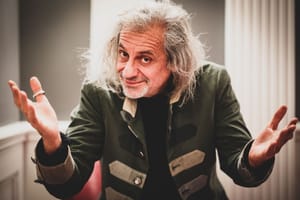 ALESSANDRO BERGONZONI a CODROIPO l'8 gennaio con ARRIVANO I DUNQUE in marzo a CASARSA, LIGNANO e PALMANOVA