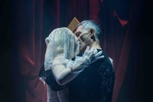 Amleto²  sorprende e conquista il Palamostre di Udine