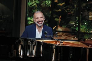 STEFANO BOLLANI IN PIANO SOLO TORNA AL POLITEAMA ROSSETTI DI TRIESTE NELLA STAGIONE ORGANIZZATA DA EURITMICA. APPUNTAMENTO A VENERDÌ 29 MAGGIO ALLE 20.30