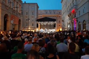 TRIESTE ESTATE ANCHE IN PIAZZA VERDI Gli eventi da mercoledì 1 a sabato 4 luglio.