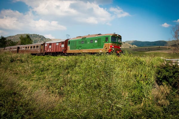 Verso i 130 anni della ferrovia Avellino-Rocchetta S.A.-Lacedonia