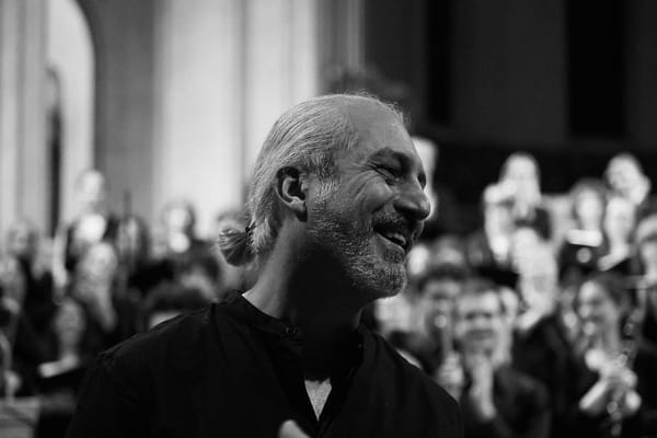 Martedì 10 febbraio alle 19.30 alla Sala Bartoli “TANTO LONTANA TERRA” di Marco Podda