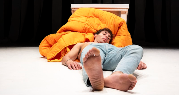 La città dei vivi” ovvero metafisica della contraddizione vista da Ivone Capece